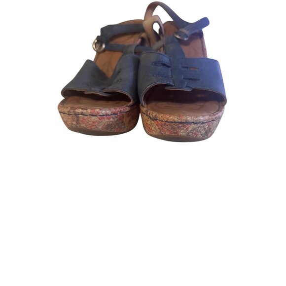 Born Handcrafted blue floral wedge leather sandals size 7M - Picture 2 of 7